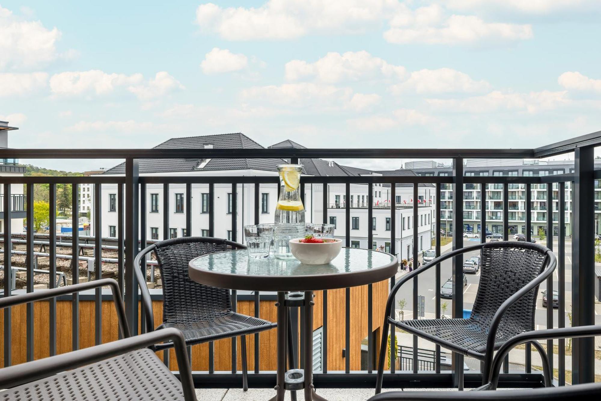 Sunny Apartments In Bel Mare Resort By Noclegi Renters ミエンジズドロイェ エクステリア 写真
